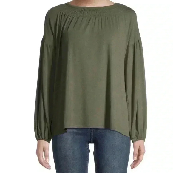 Time and Tru Green Soft Long Sleeve Smocked Top Size Large - Picture 1 of 6